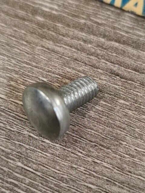 NOS YAMAHA YS624T EF3800R EF2500 EF1600 YS624W YZ80A BOLT 92506-06040-00 Y151