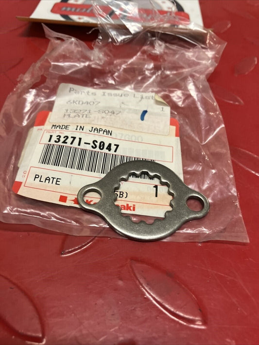NOS KAWASAKI KFX400 2003 2004 2005 2006 FRONT SPROCKET LOCK PLATE K15