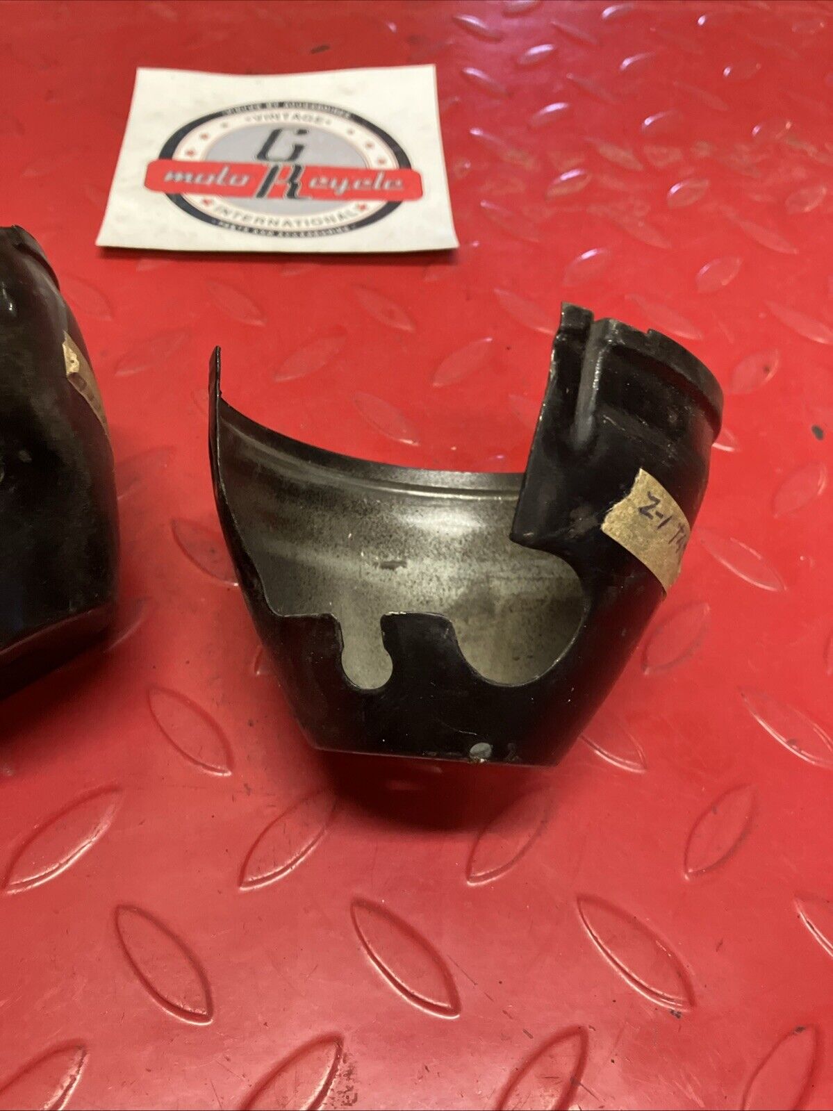 Kawasaki Z1 KZ900 KZ650 KZ750 KZ1000 Speedometer Tachometer cover cup set U6