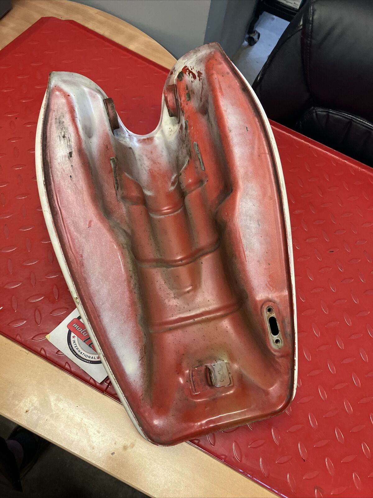 Kawasaki KZ650 1978 Fuel tank gas petrol reservoir 1977 1979