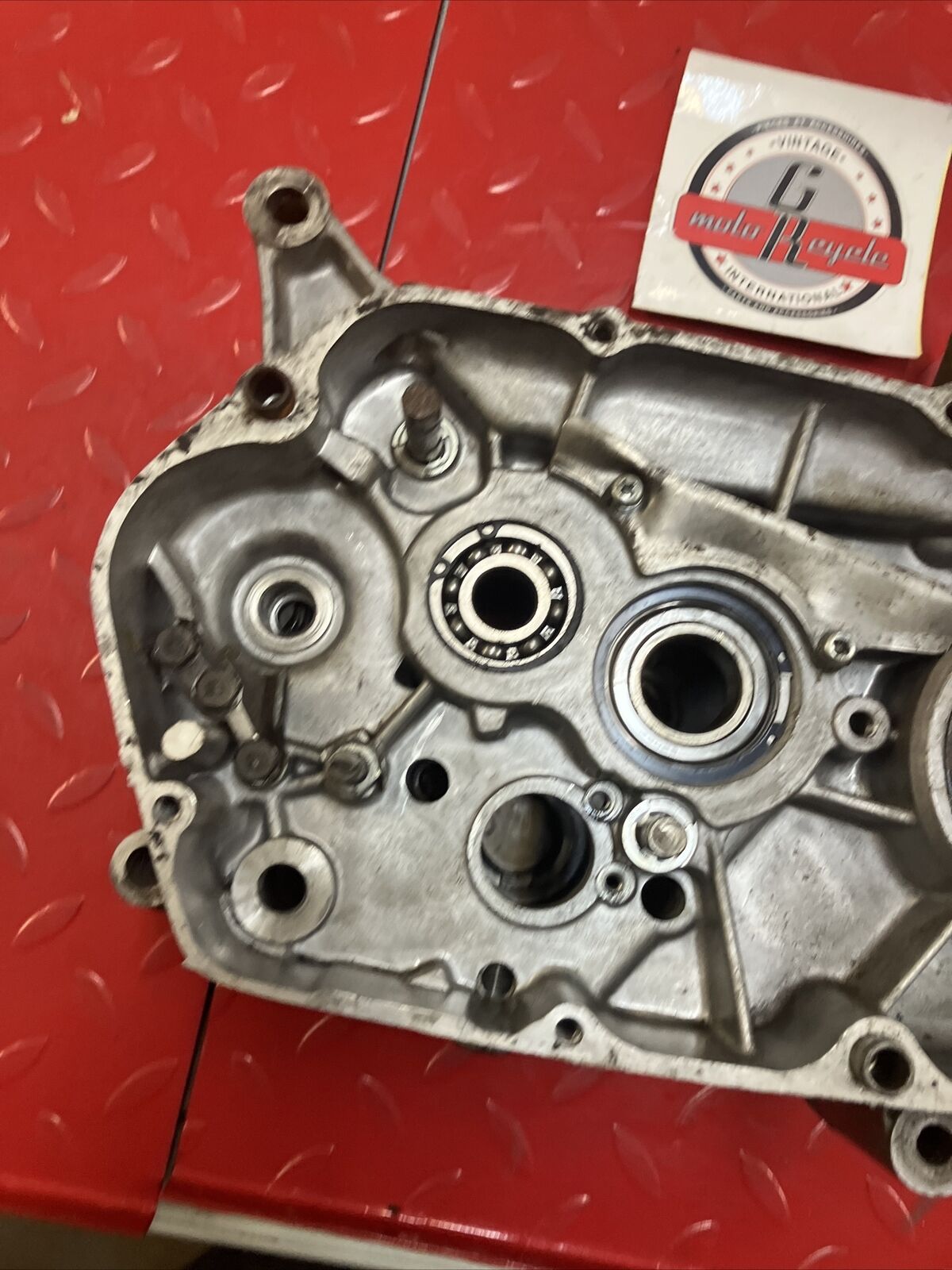 Yamaha DT2 DT250 1972 crankcase set left right 291-15121-00-00
