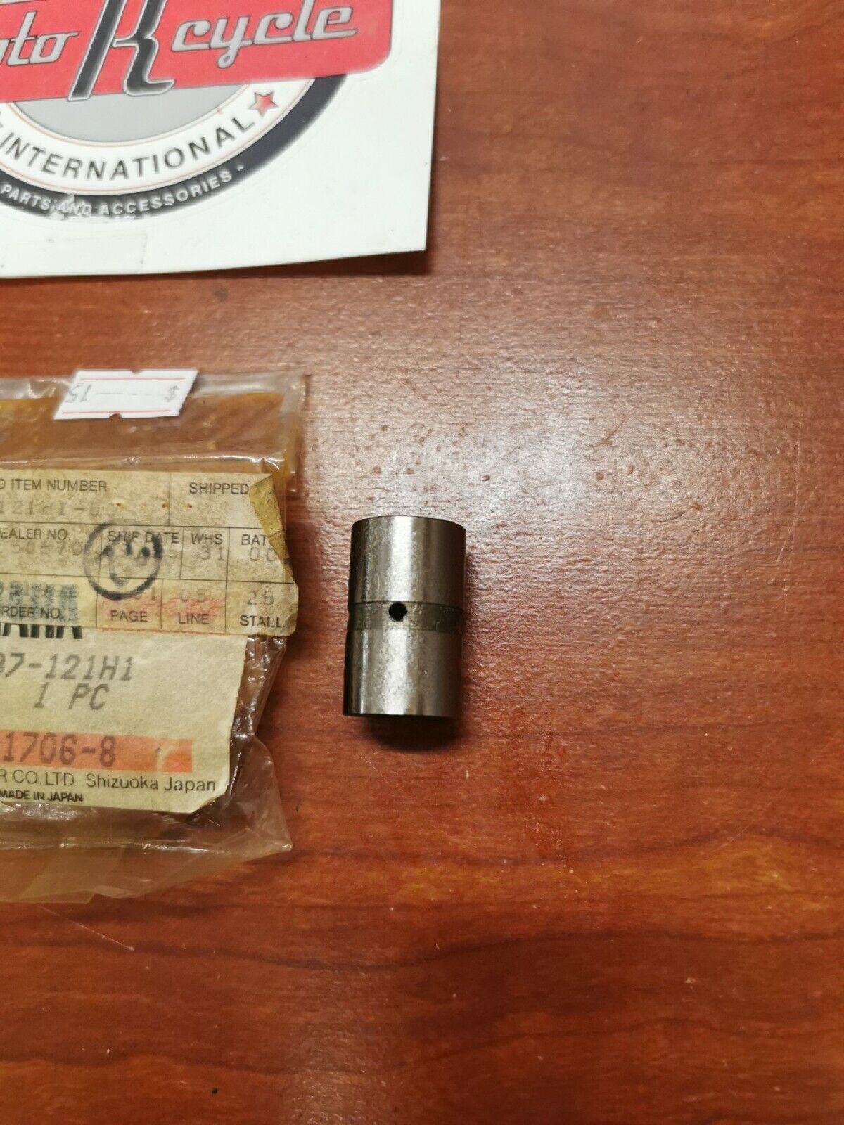 NEW NOS Yamaha COLLAR 90387-121H1-00 Y68