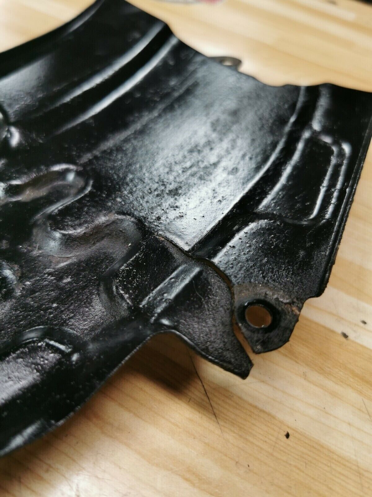 Yamaha IT125 1980 drive chain case guard protector plate 1981