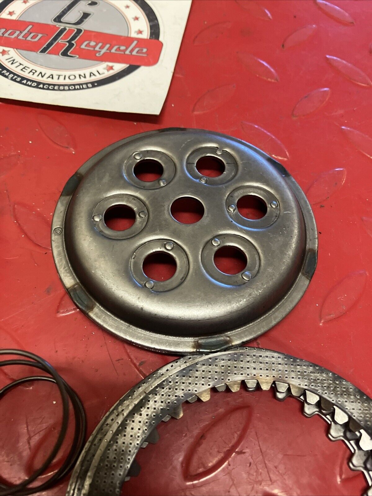 Suzuki RV90 1975 clutch hub pressure plate etc