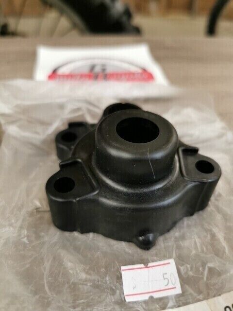 NOS YAMAHA 40MLHQ 30LG 50ELRR Water Pump Housing 20 25 HP 6J8-44311-00-00 Y113