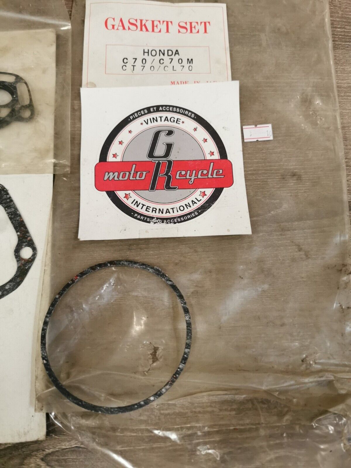 NOS HONDA GASKET C70 C70M CT70 CL70 INCOMPLETE GASKET KIT J49