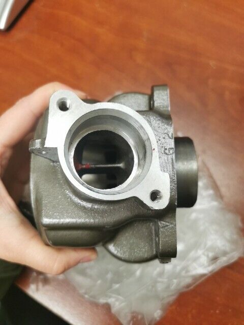 NOS Suzuki 1985 RM80 CYLINDER 11210-20960 S33