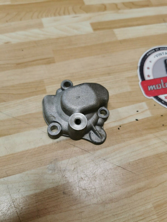 Yamaha DT200 1986 waterpump water pump cover