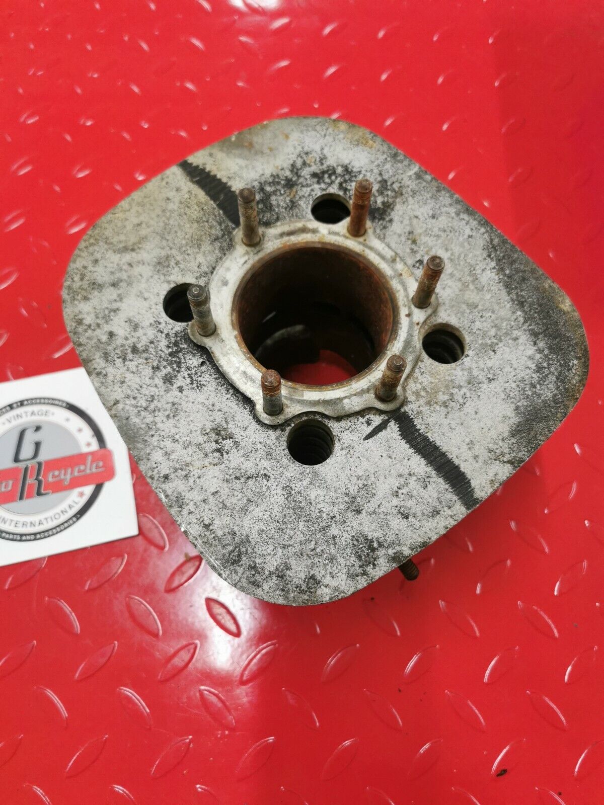 Yamaha DT250 1977 cylinder jug barrel 1978 70mm std 2