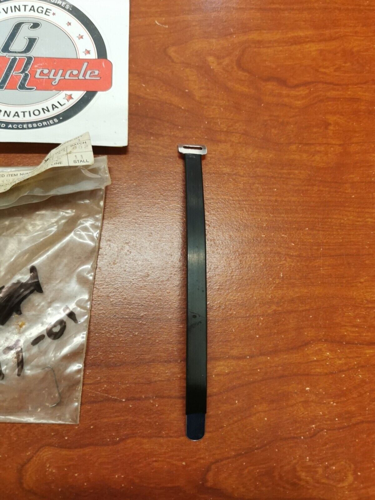 NEW NOS Yamaha XS750 FZR1000 PZ480 SS440 XL540 CS340 BAND 341-26397-01-00 Y100