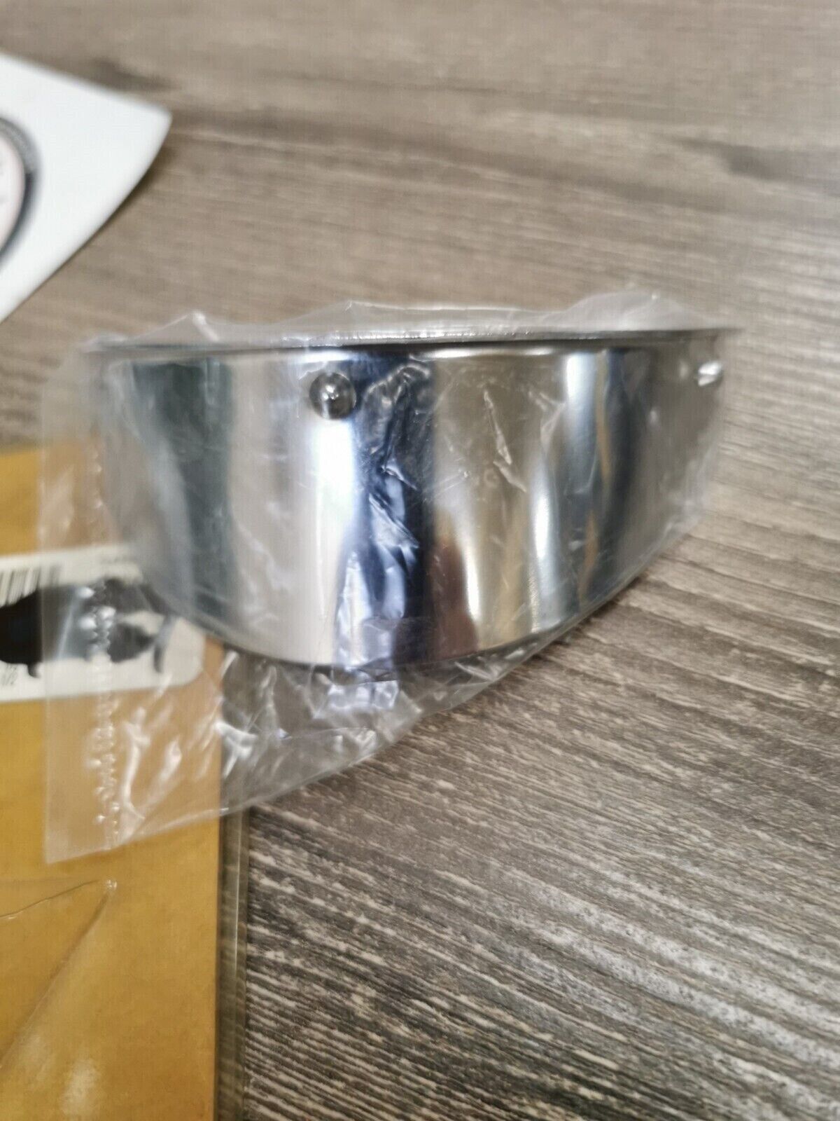 NOS HIGHWAY HAWK SPOTLIGHT VISOR SET For 115 mm 4-1/2  66-052 J34