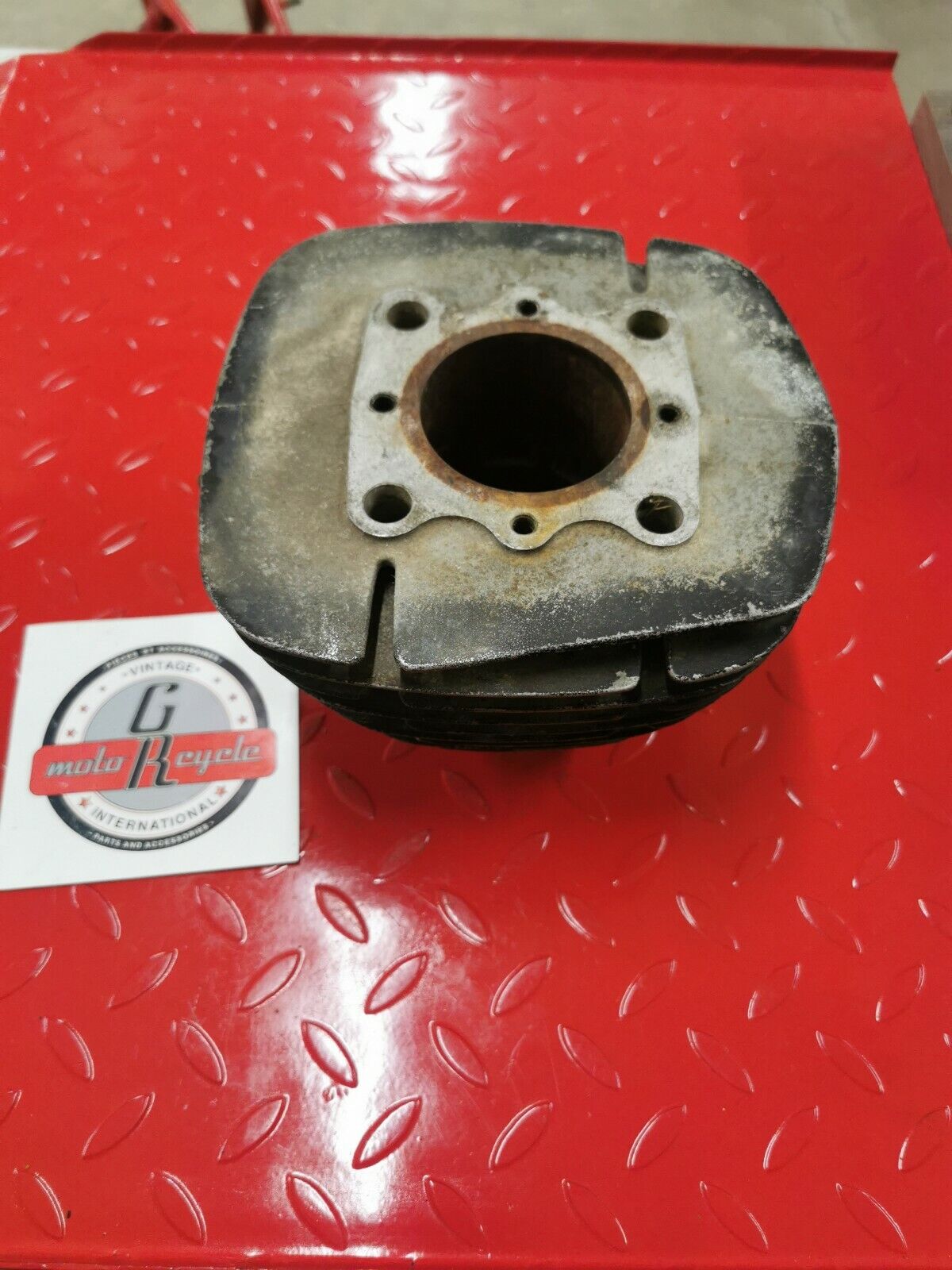 Kawasaki F81M cylinder jug barrel T