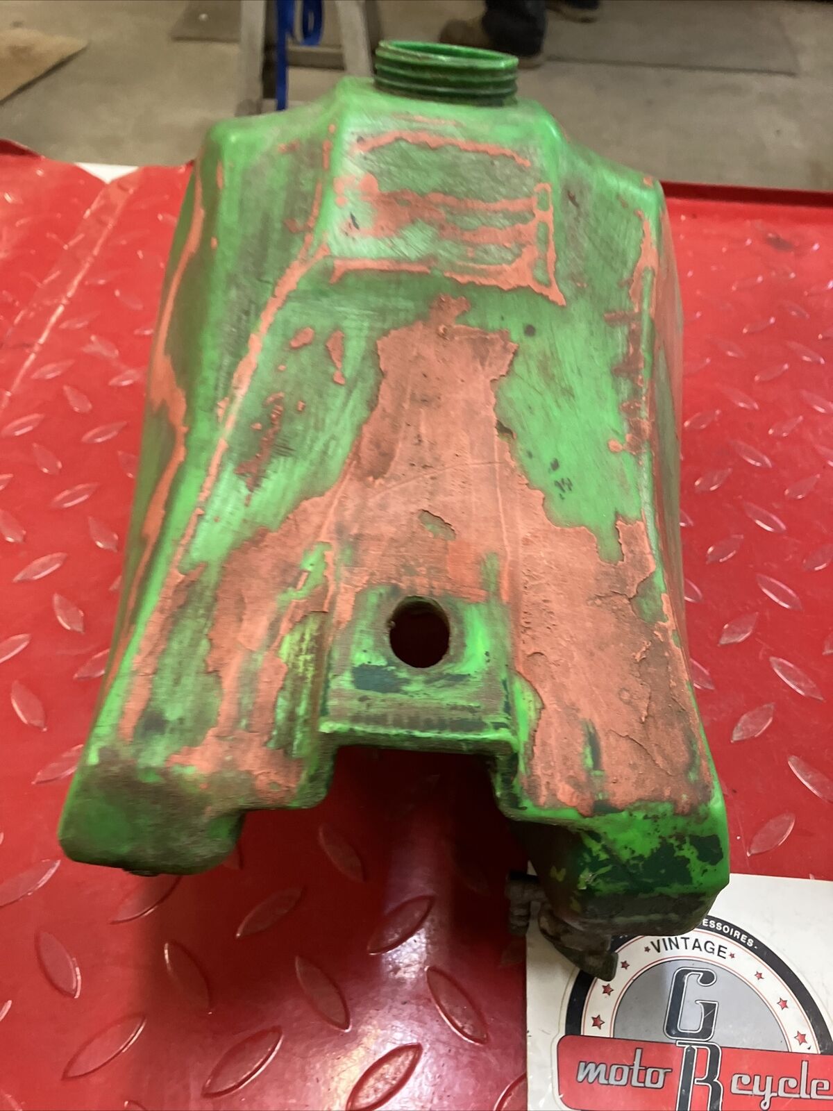 Kawasaki KX80 1987 fuel tank gas petrol reservoir 1986