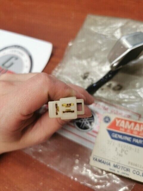 NOS Yamaha TX500 VOLTAGE REGULATOR 371-81910-11-00 SUB 2G7-81910-50-00 Y164