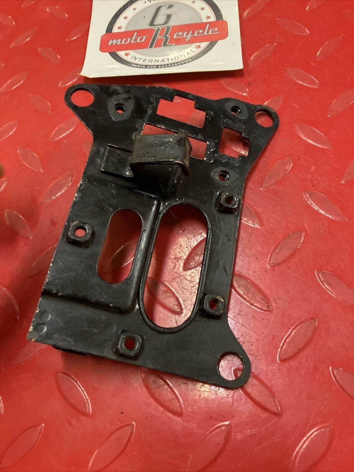 Yamaha RD400 1977 electrical plate bracket 1976 1978 1979