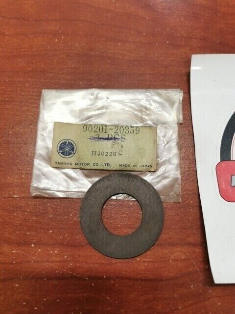 NOS Yamaha WEIGHT WASHER 90201-20359-00 SUB 90201-20358-00 Y111