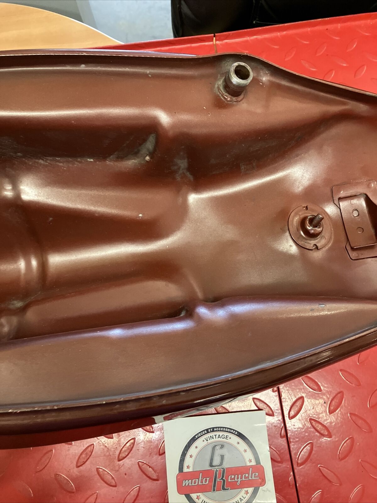 Kawasaki KZ750 1977 Fuel tank gas petrol reservoir 1976 1978 1979