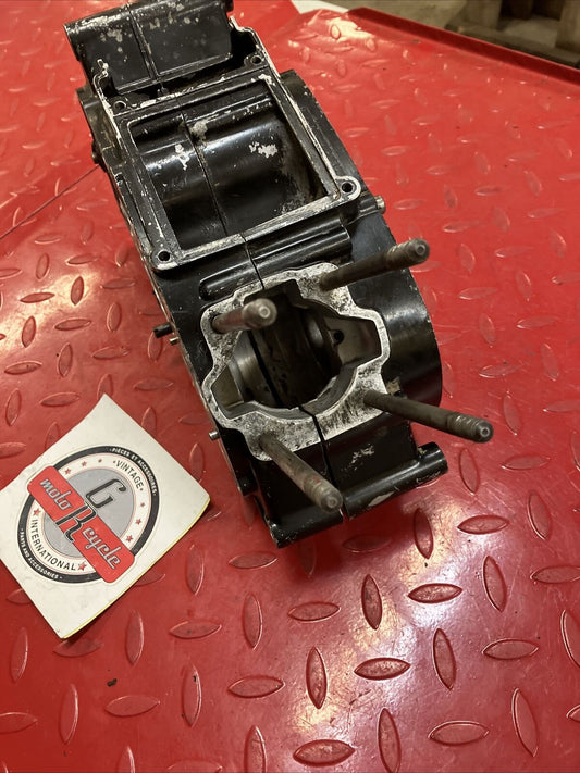 Kawasaki G4TR 1972 left right crankcase 1970 1971 1973