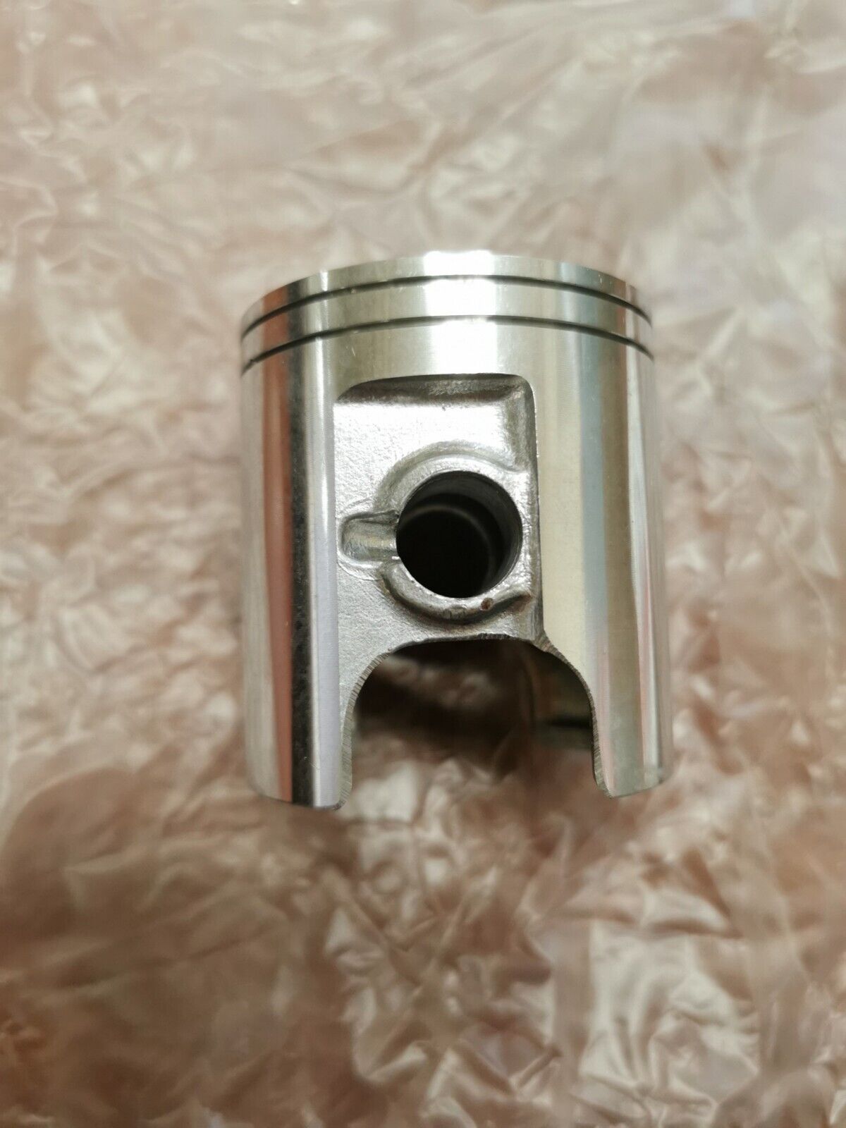 NOS SUZUKI RM80/X PISTON OS .50 12110-46002-050 SUB. 12103-46810-050 S31