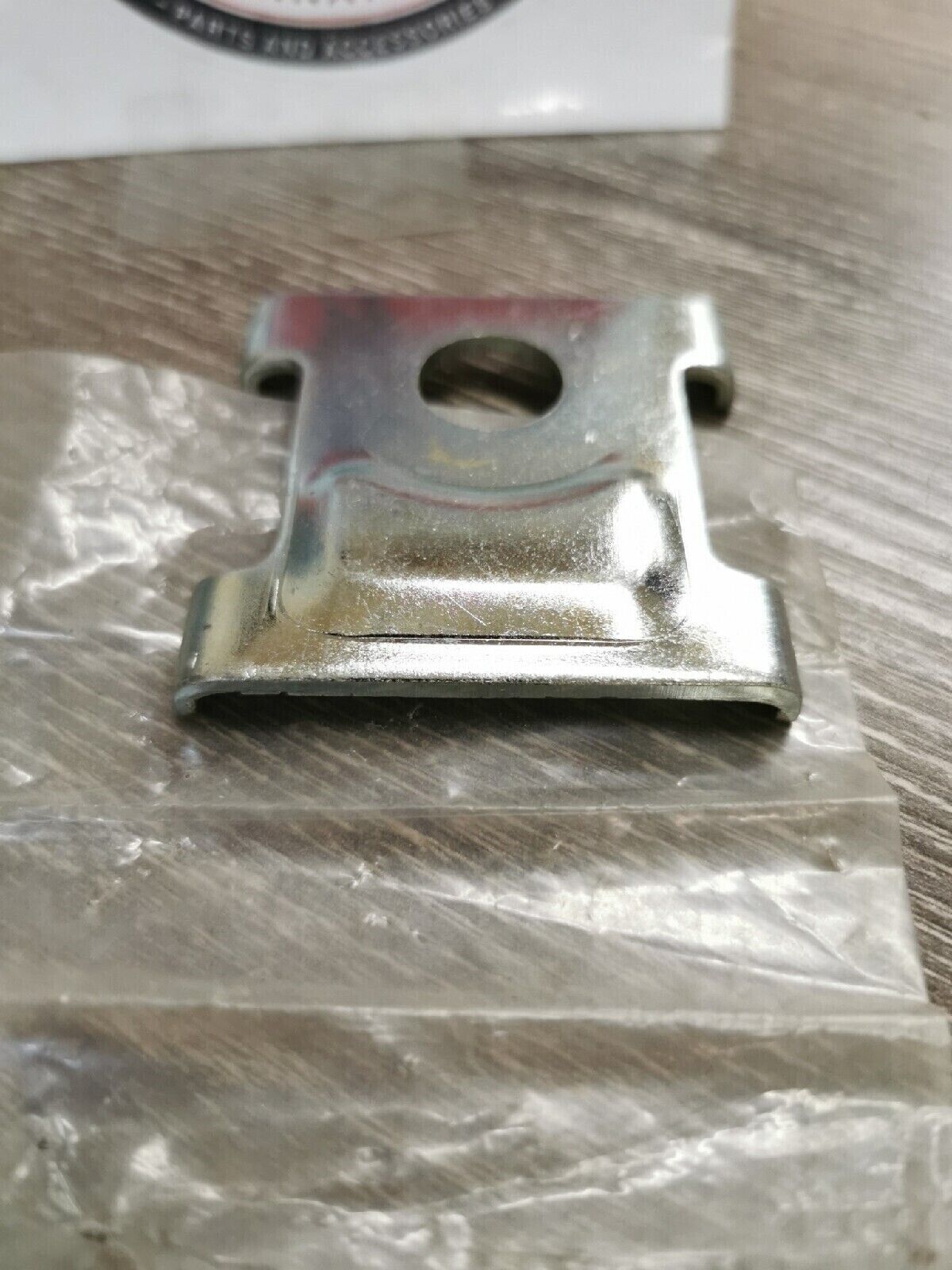 NOS SUZUKI SP125 DR125 1982 - 1984 GUIPE WASHER 64712-05200 S11