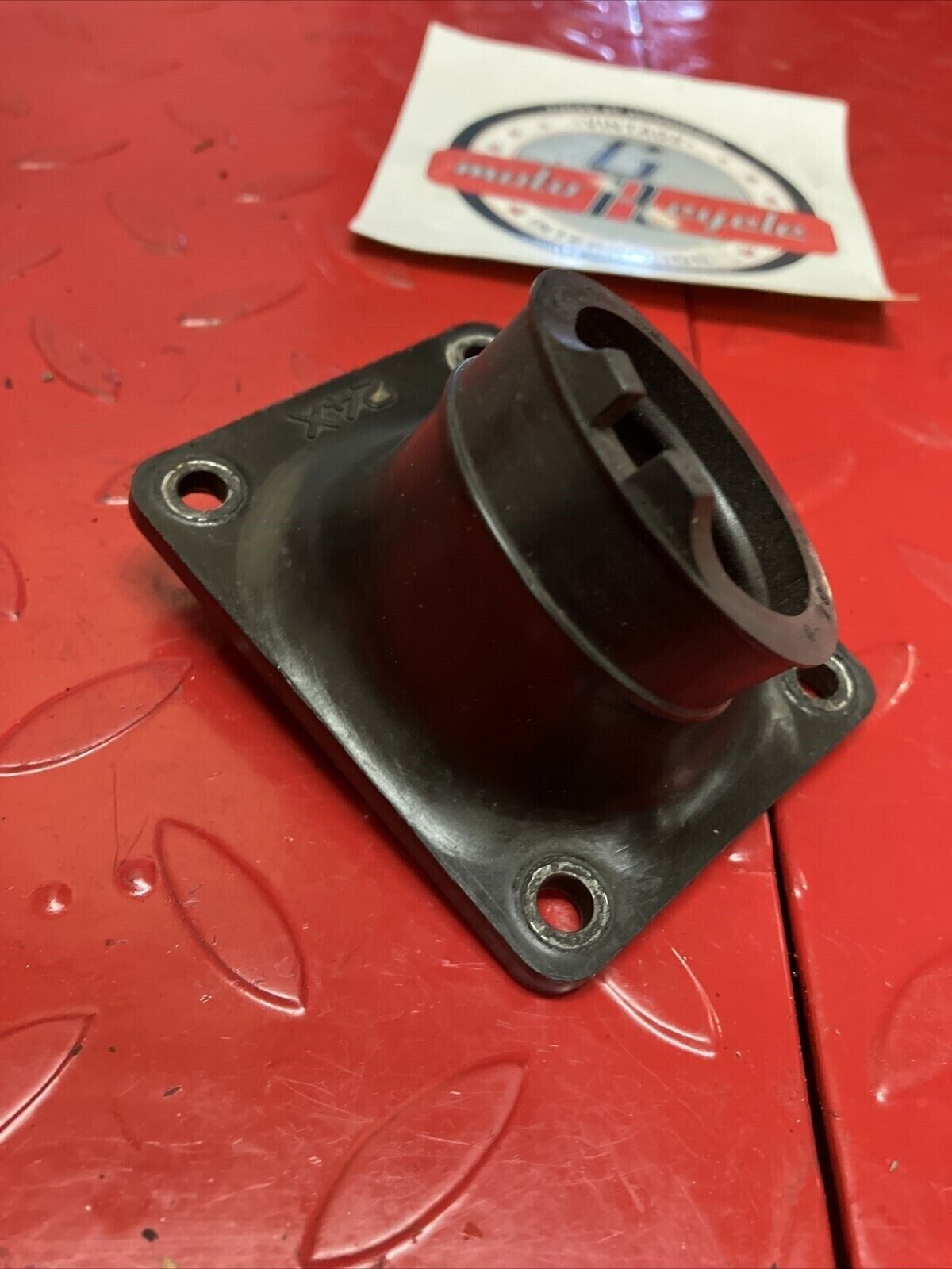 Yamaha YZ125 1983 intake manifold joint carburetor