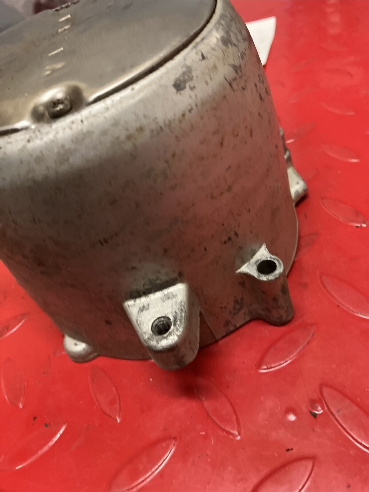 Yamaha U7E 1972 V70 Left crankcase stator cover