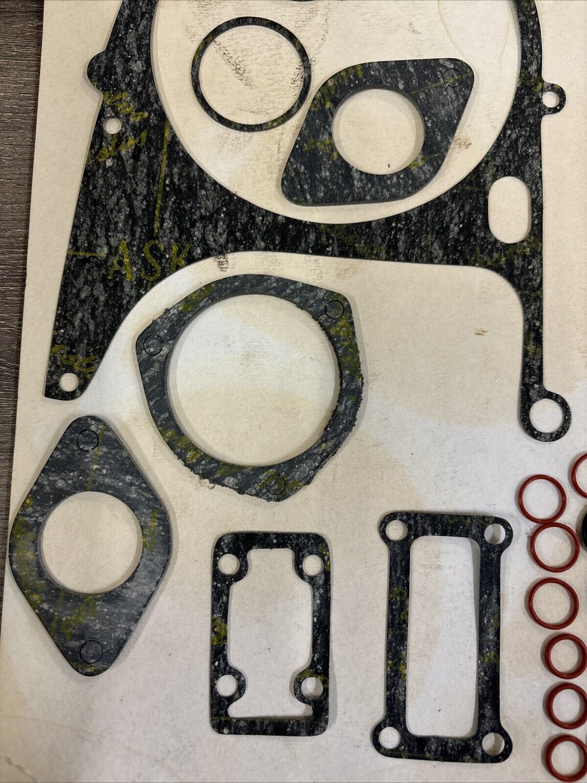 NOS N.P XS1 XS2 GASKET KIT INCOMPLETE J63