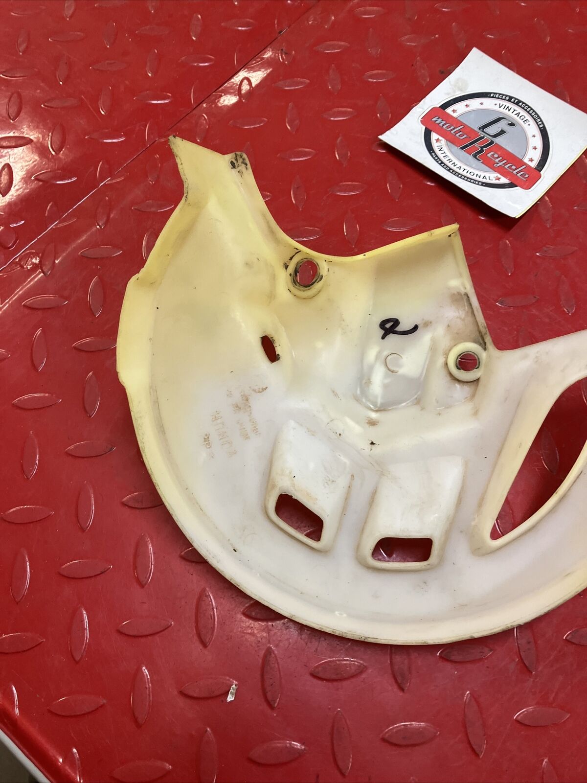 Honda CR250R 2001 front wheel disk guard protector 1997 - 2000 CR125R CR500R 2