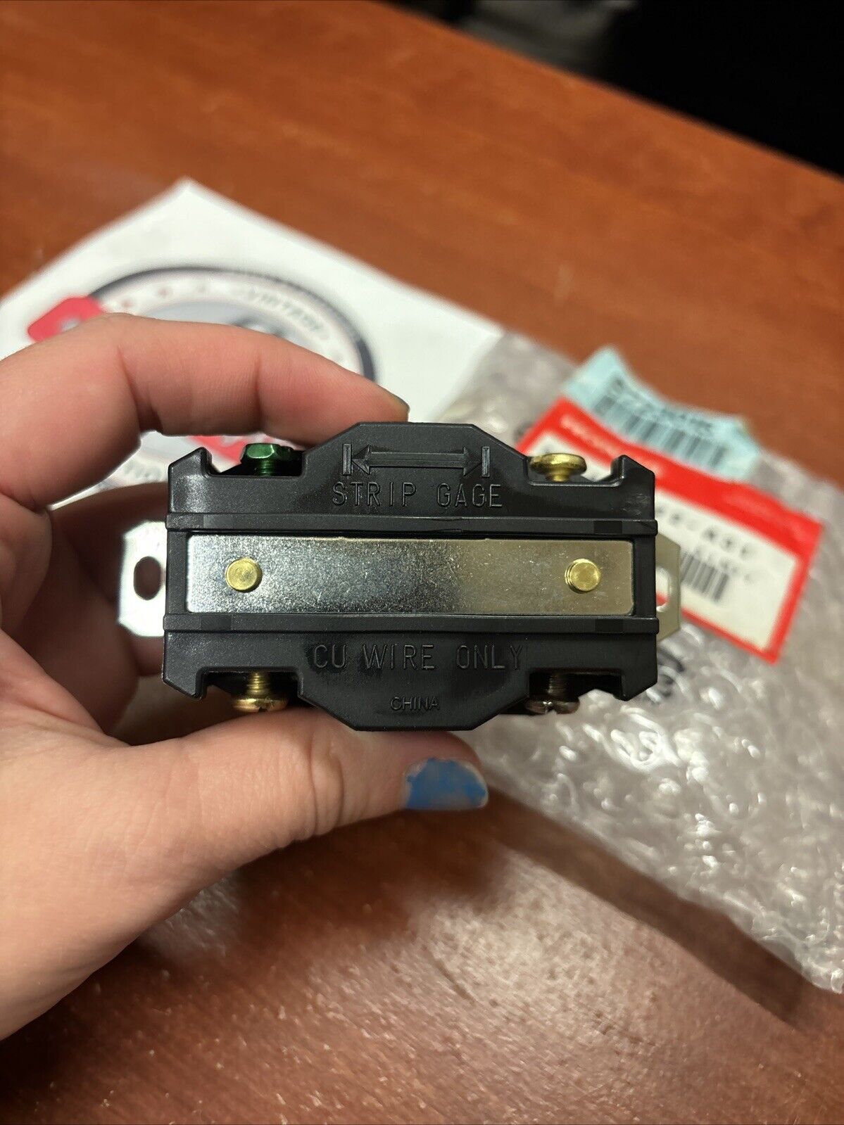 NOS Honda EB10000 EB5000 EB6500 EM5000 EM6500 RECEPTACLE 32334-Z22-A31 H174