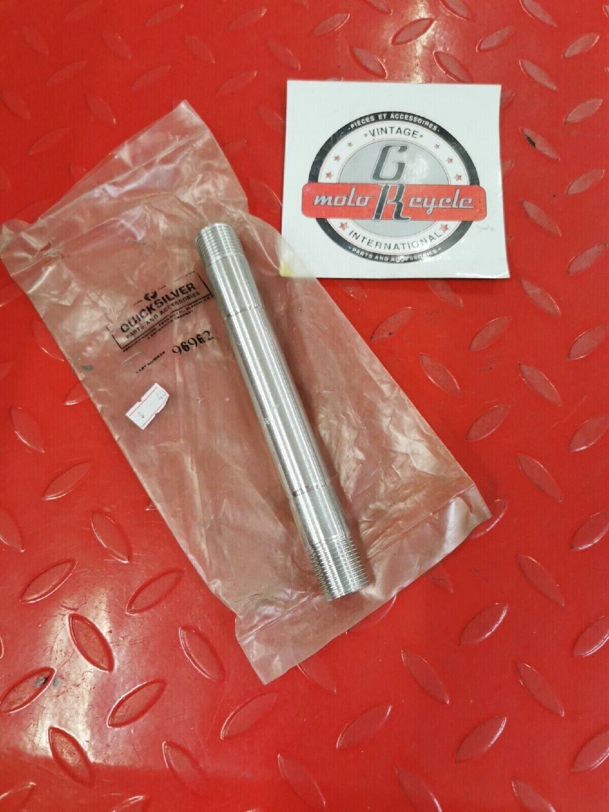 NOS QUICKSILVER  MERCURY TILT TUBE 96962   A3