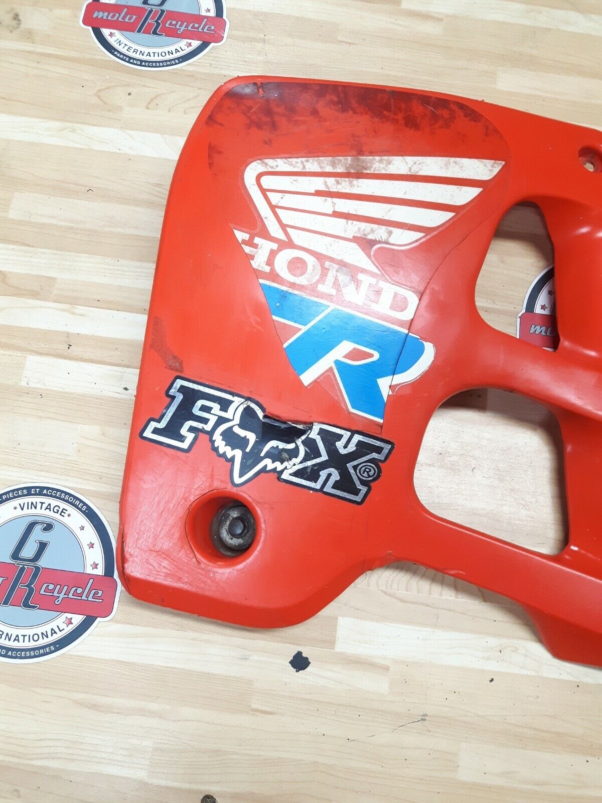 Honda CR250R 1990 left side radiator fuel tank cover panel shroud