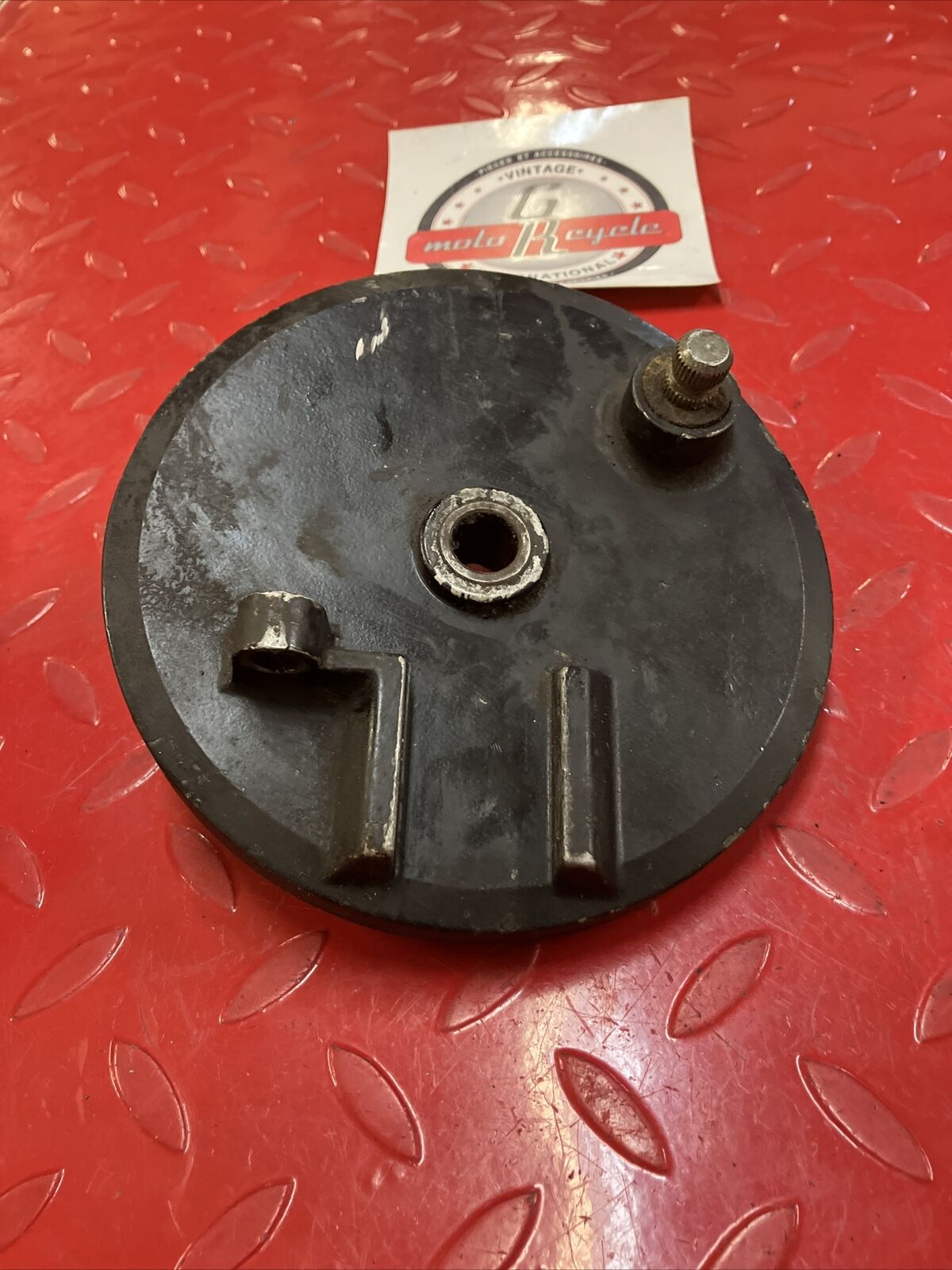 Can-Am Qualifier 250 1977 front brake panel cover drum