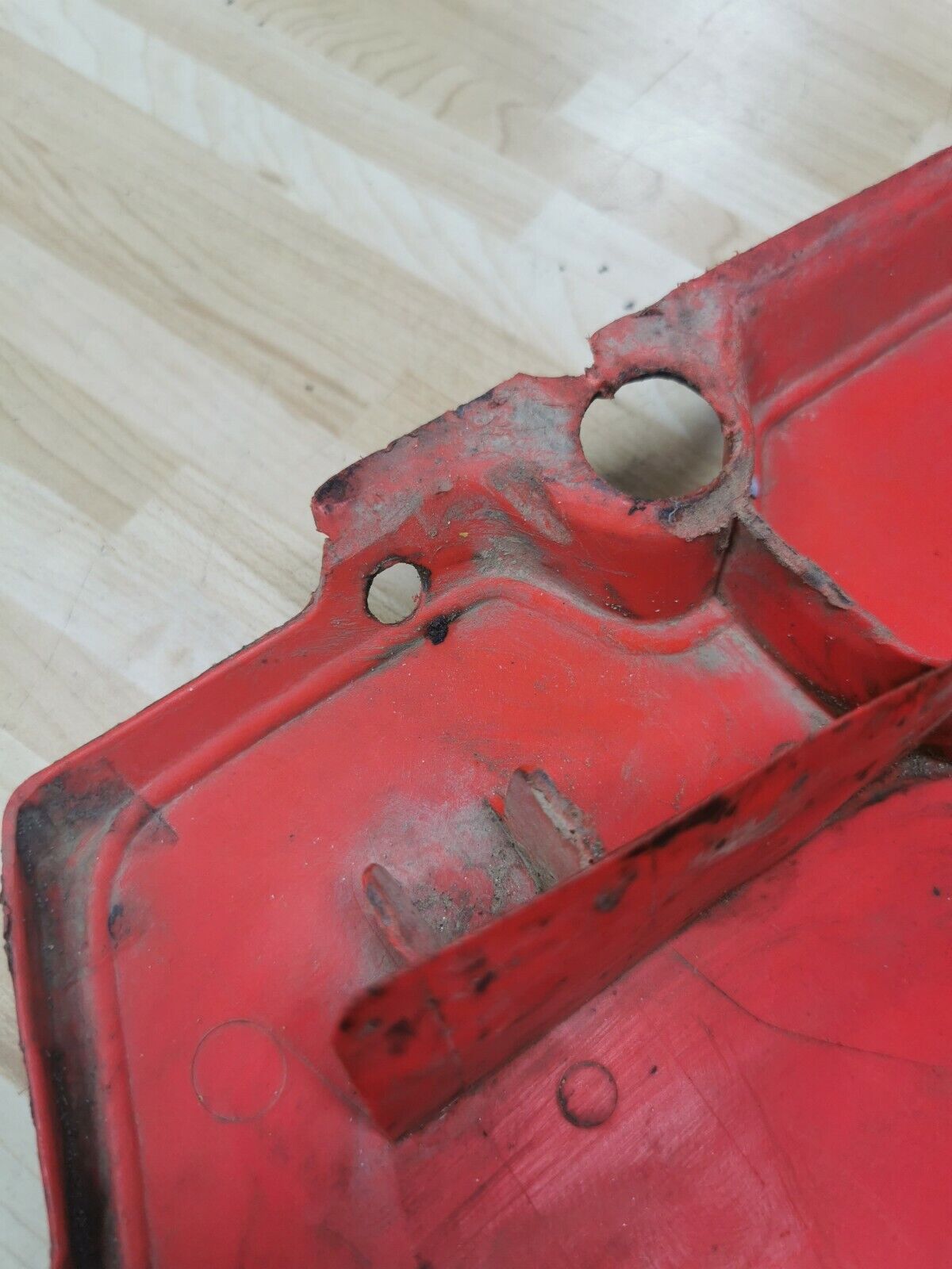Honda CR125R 1986 left side cover panel number plate G
