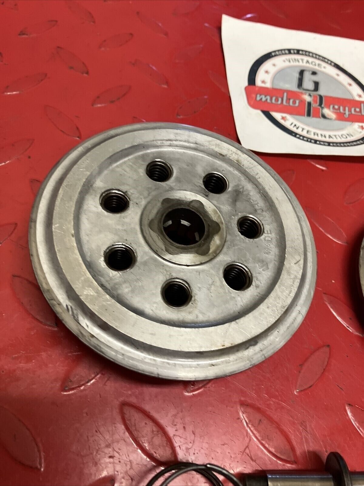 Suzuki TC125 1972 clutch hub pressure plate misc parts TS125
