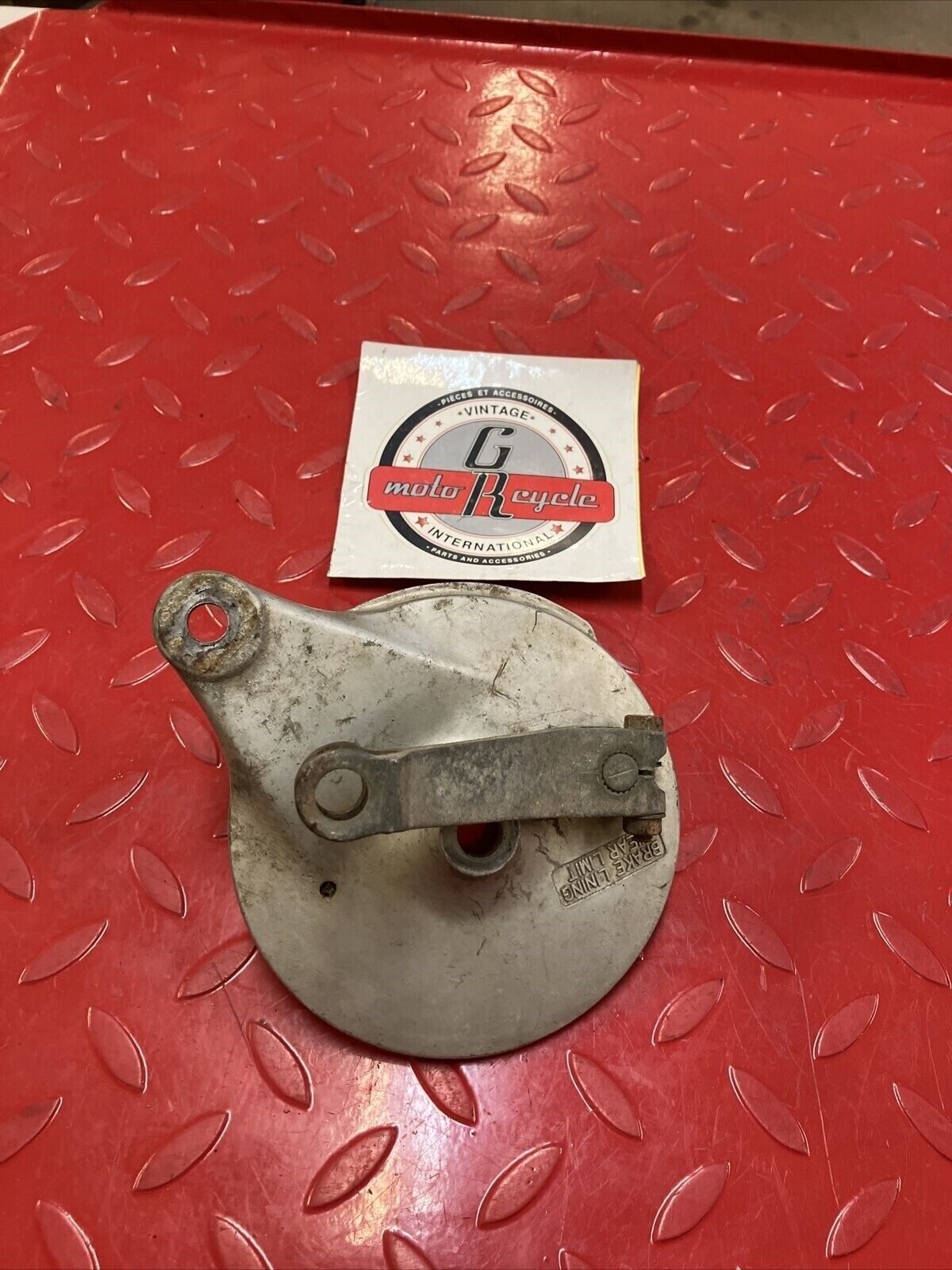 Suzuki RV90 1976 rear brake panel plate drum