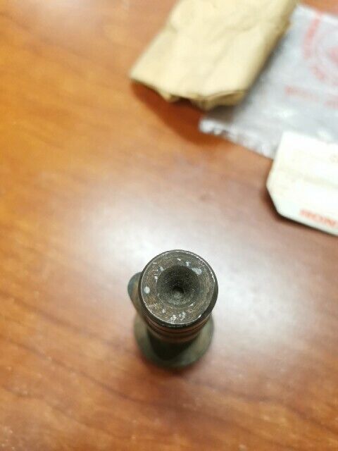 NOS Honda C100 C102 C105 C110 C115 CA100 CA102 CA105T CAMSHAFT 14101-001-040 H93