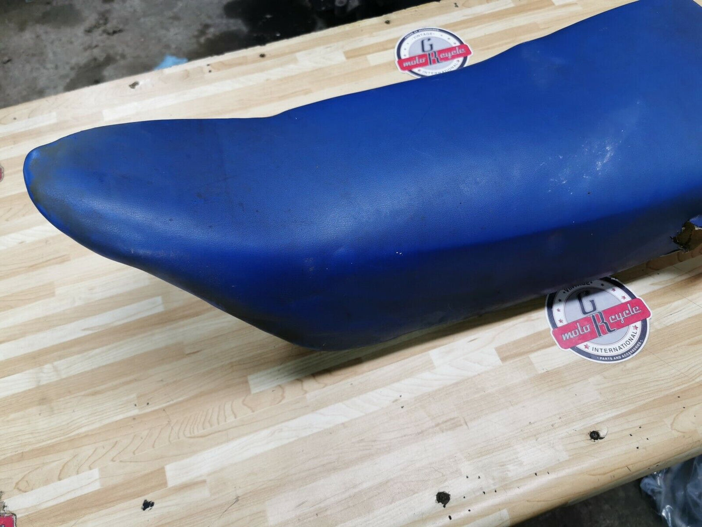 Kawasaki KDX200 1986 seat saddle pan foam base
