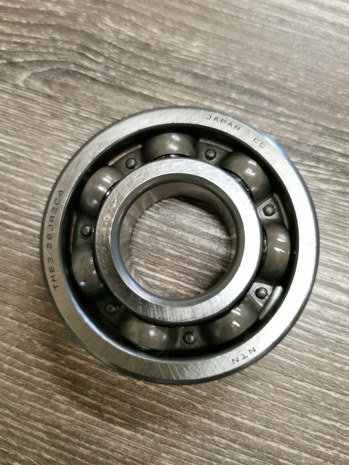 NOS KAWASAKI KX250 1999 - 2001 BALL BEARING 92045-1370 K30