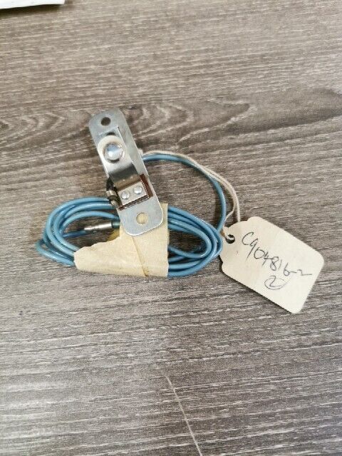 NOS HONDA C92 CS92 SOCKET WINKER 33603-200-000 H92