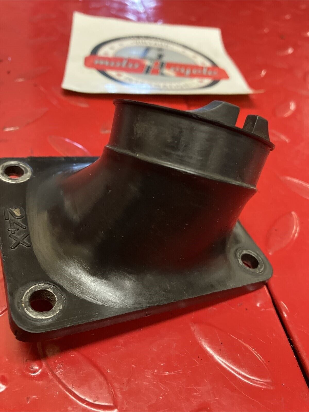 Yamaha YZ125 1983 intake manifold joint carburetor