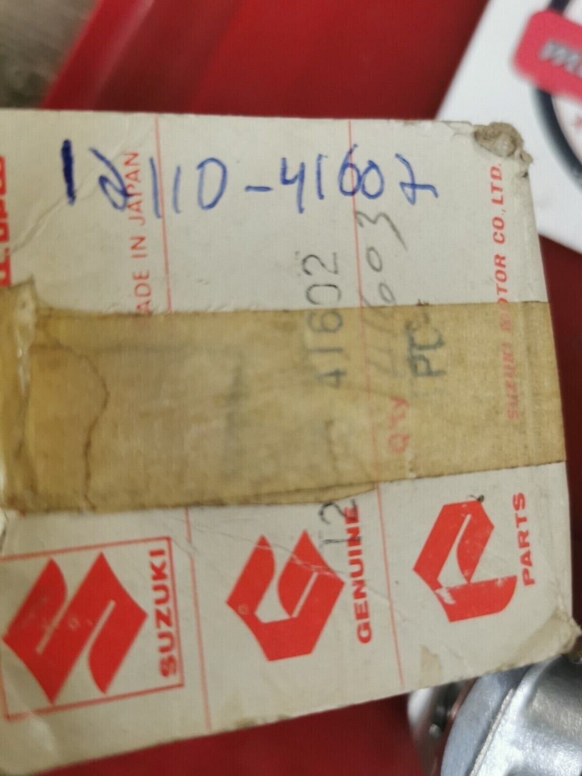 NOS SUZUKI PE250 RM250 1977 - 1978 PISTON 12110-41602 SUB 12110-41603 S23