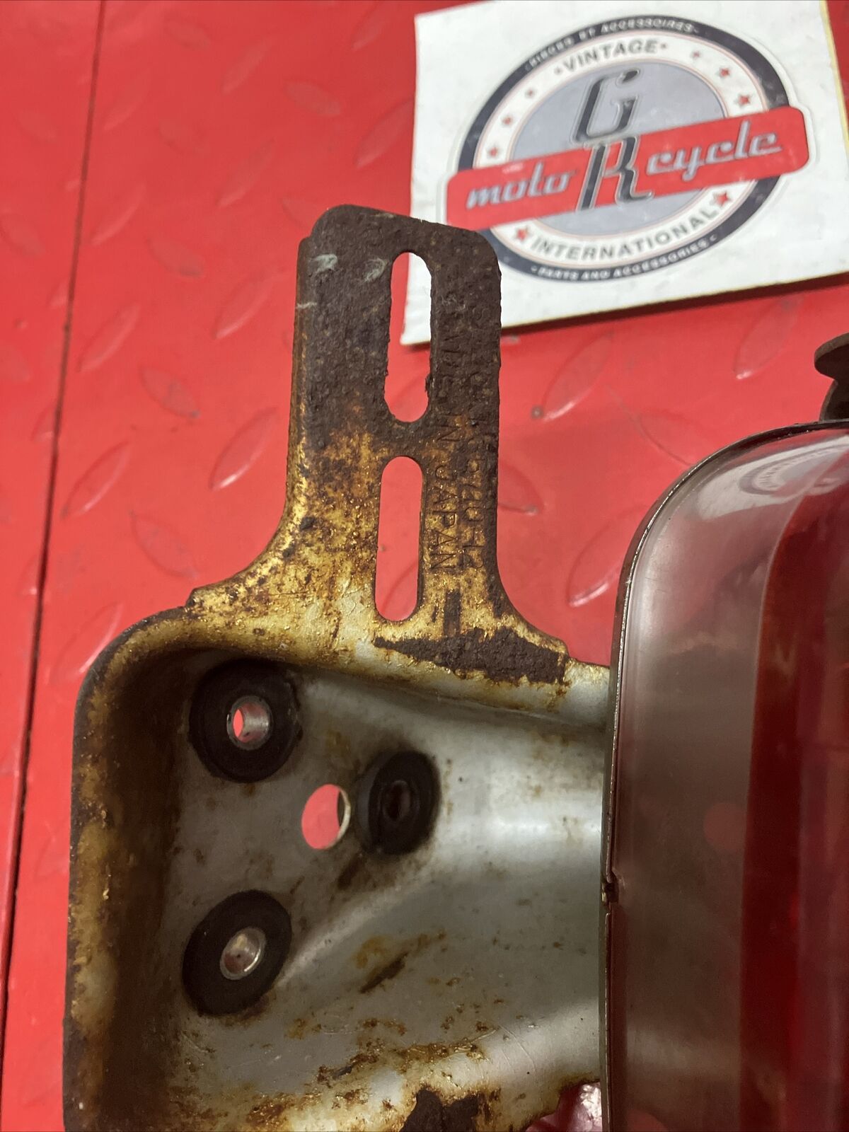Suzuki RV90 1975 taillight tail light rear combination light