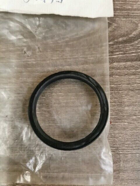 NOS SUZUKI RM250 RM125 1996 - 2000 CUSHION LEVER SEAL 62683-36E00 S52