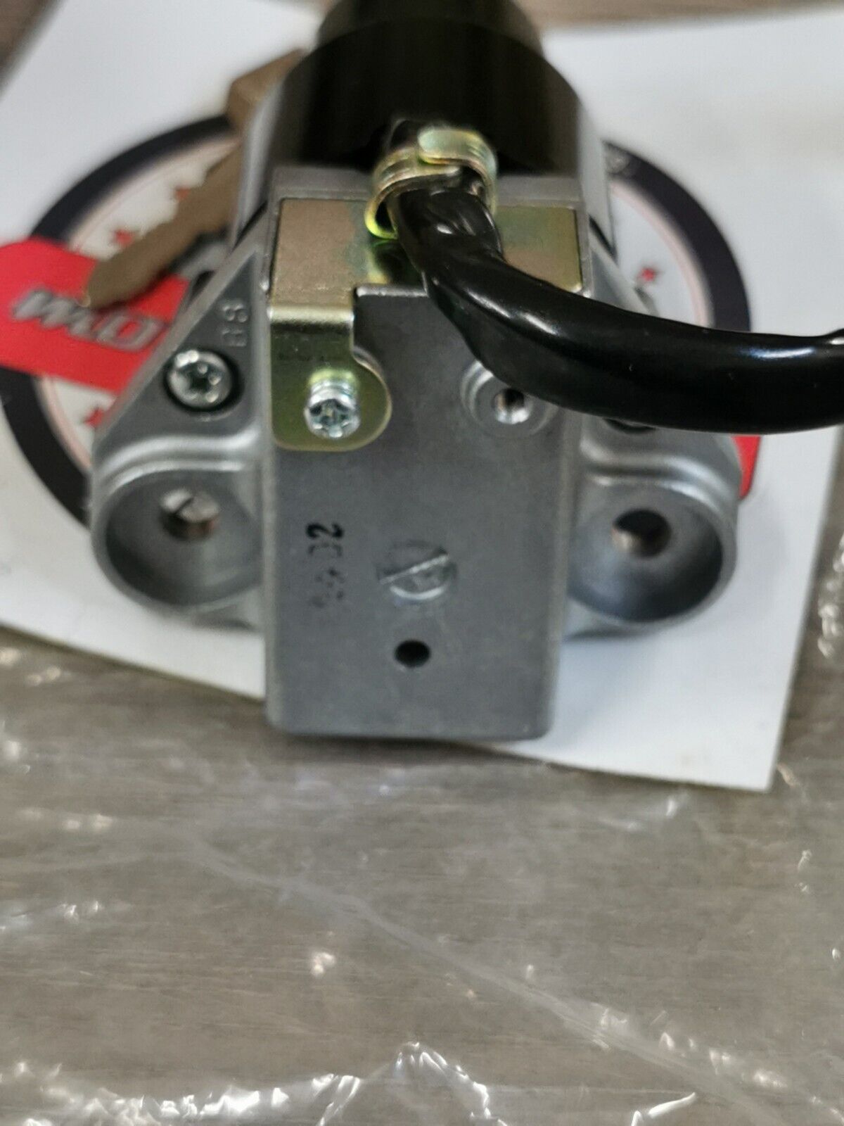 NOS KAWASAKI KZ250 KZ400 1978 - 1982 SWITCH ASSY IGNITION 27005-1031 K28