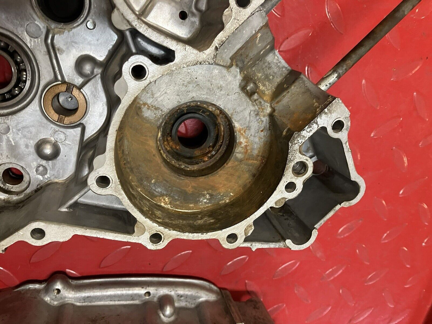 Kawasaki G5 1972 crankcase crank case set left right