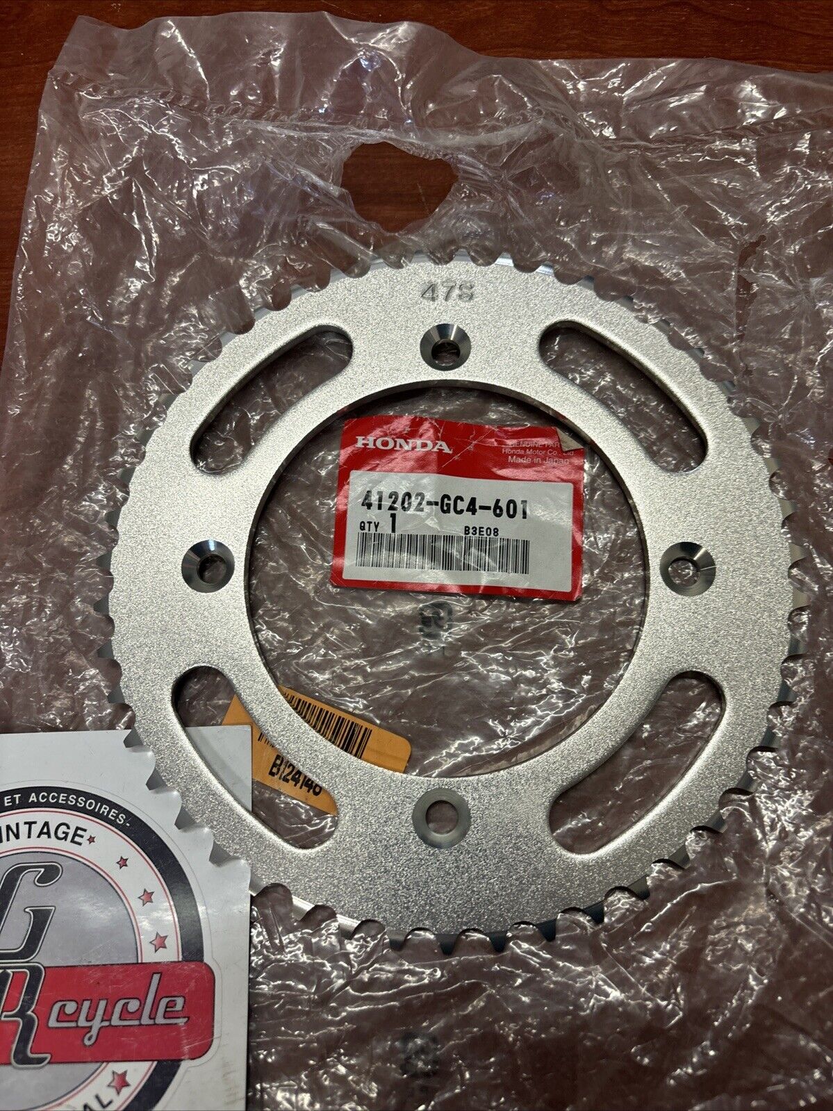 NOS Honda CR80R CR85R FINAL SPROCKET 47T 41202-GC4-601 H139