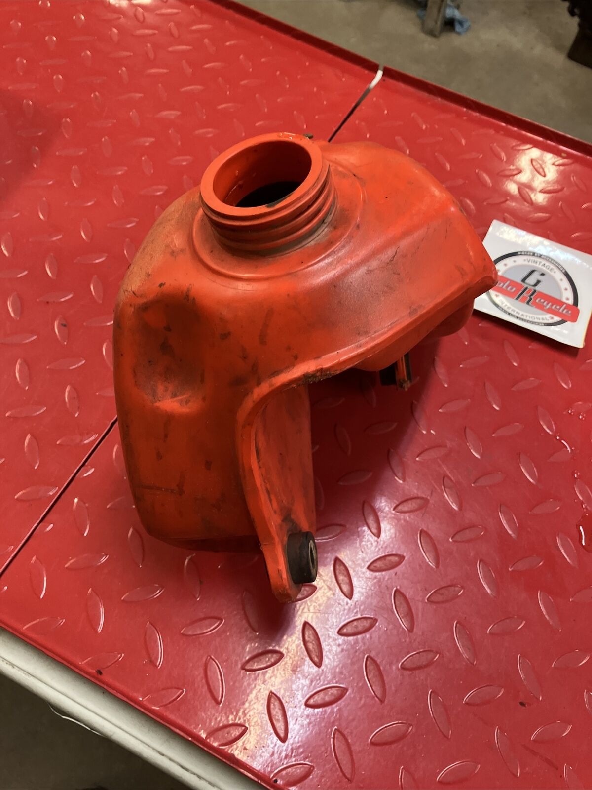 Honda CR80R 1984 fuel tank gas petrol reservoir 1983 2