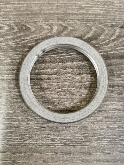 NOS SUZUKI GT550 1972 - 1977 GASKET EXHAUST PIPE 14181-34010 S56