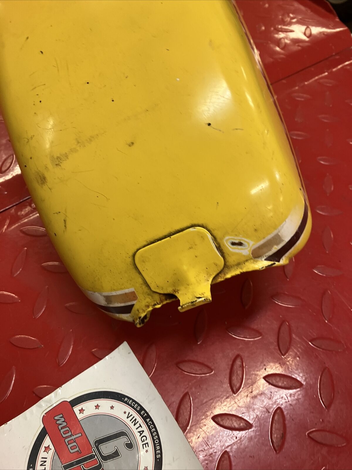 Kawasaki G5 1972 Fuel tank gas petrol reservoir