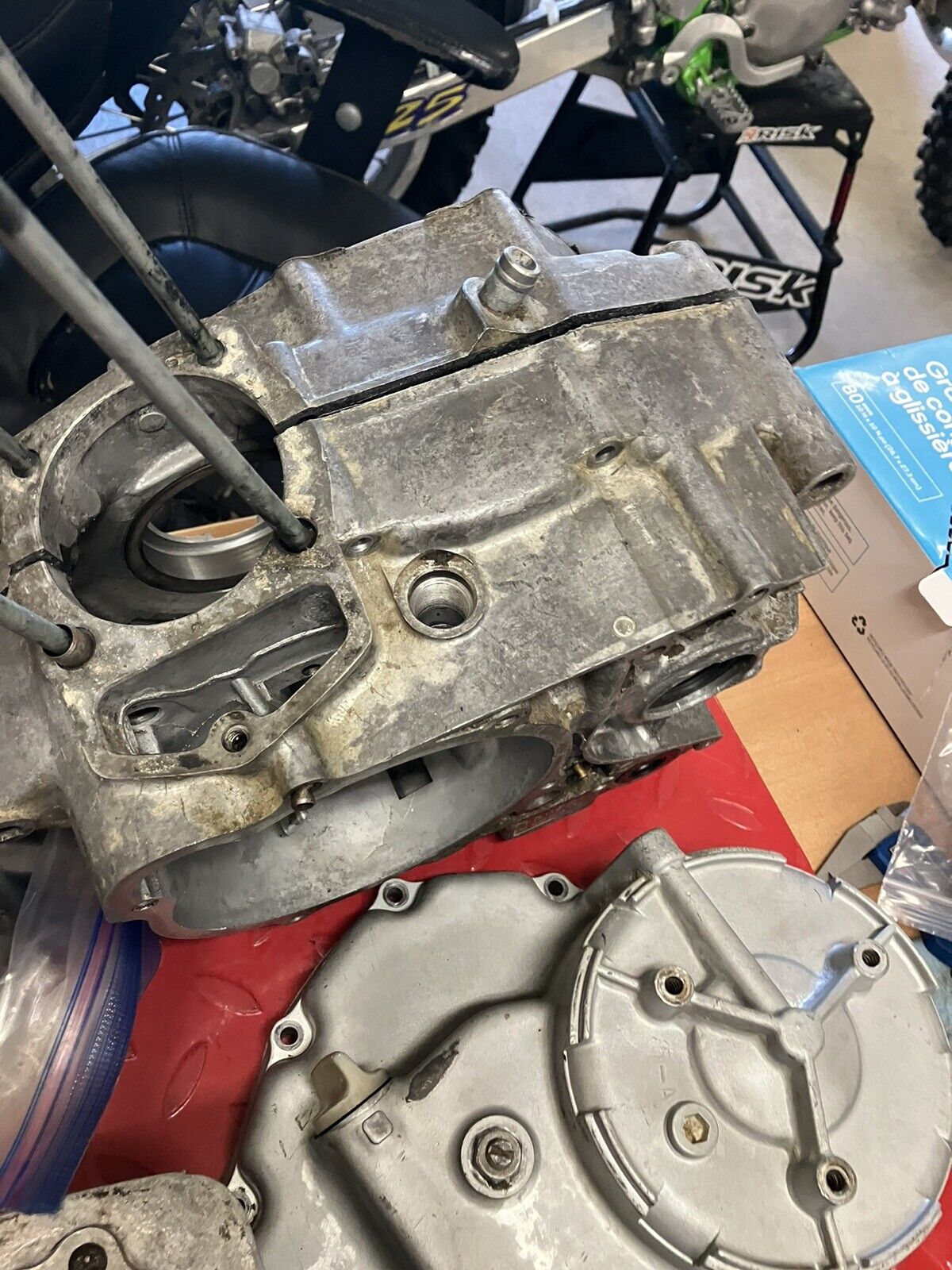 Honda ATC200M 1985 engine motor parts crankcase transmission cylinder cover